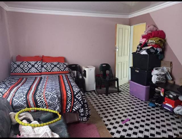 3 BEDROOM HOUSE FOR SALE IN LOTUS GARDENS